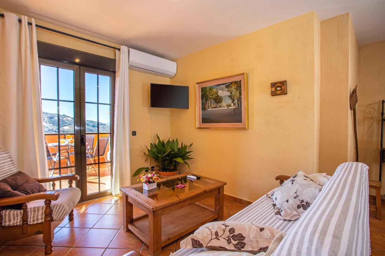 Apartamentos Sierra Tejeda Алькаусин Экстерьер фото