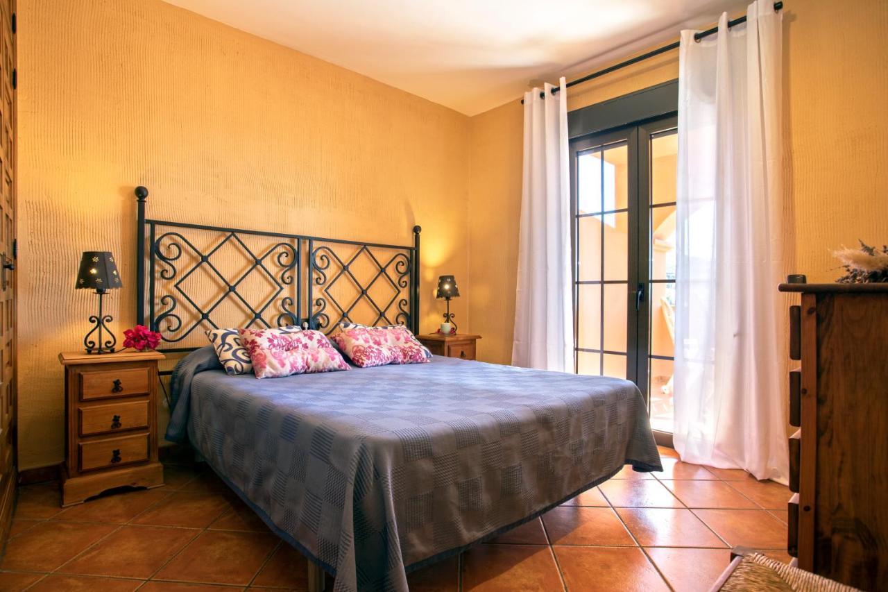 Apartamentos Sierra Tejeda Алькаусин Экстерьер фото